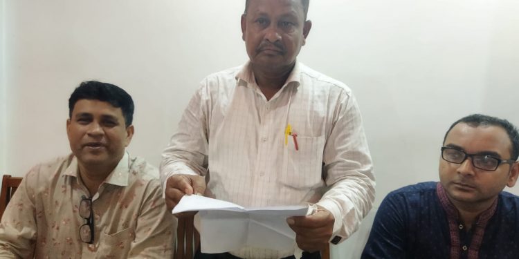 চিরিঙ্গা ইউপি নির্বাচনে কেন্দ্র দখল ও সন্ত্রাসের আশঙ্কা, ইভিএমে ভোট নেওয়ার দাবি