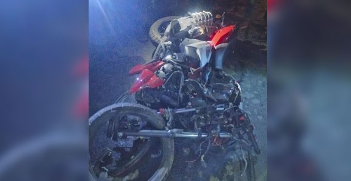 চট্টগ্রামে হালিশহরে খোলা নালায় এবার মোটরসাইকেল আরোহী! 1 চট্টগ্রামে হালিশহরে খোলা নালায় এবার মোটরসাইকেল আরোহী!
