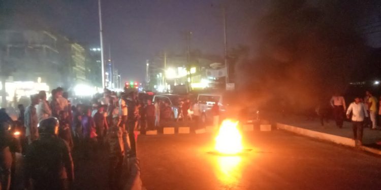 বিক্ষোভ, উত্তপ্ত কক্সবাজার