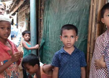মুহিবুল্লাহ হত্যাকাণ্ড: সারাদিন বাবাকেই খুঁজে বেড়ায় আনোয়া