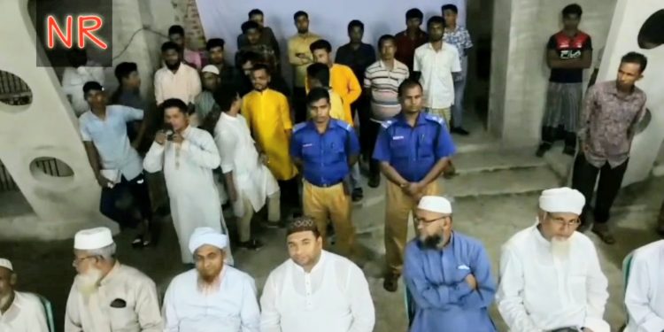 পেকুয়ায় নির্বাচনী প্রচারণায় গ্রামপুলিশ সদস্য