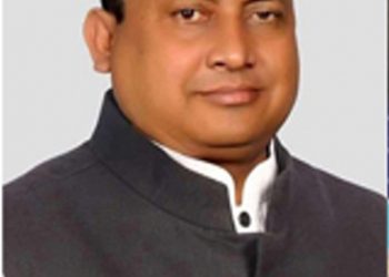 বিনাপ্রতিদ্বন্দিতায় চেয়ারম্যান নির্বাচিত হয়ে রেকর্ড গড়লেন সুরাজপুর-মানিকপুর ইউপির আজিম