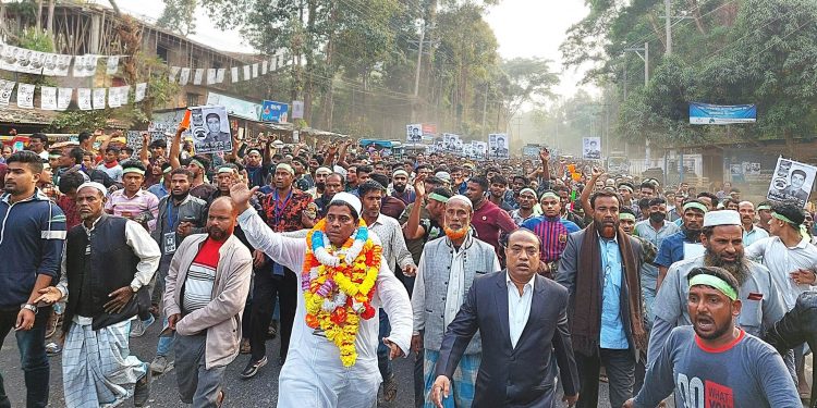 ডুলাহাজারায় চেয়ারম্যানপ্রার্থী কলিম উল্লাহ কলির টেলিফোন মার্কার সমর্থনে গণজাগরণ