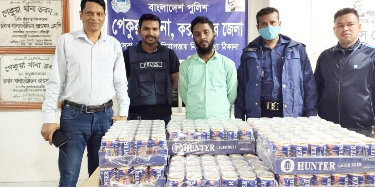 পেকুয়ায় ২১৬ বোতল বিয়ারসহ যুবক আটক