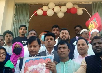 চকরিয়া লক্ষ্যারচরে নবনির্বাচিত চেয়ারম্যান ও মেম্বারদের অভিষেক সম্পন্ন
