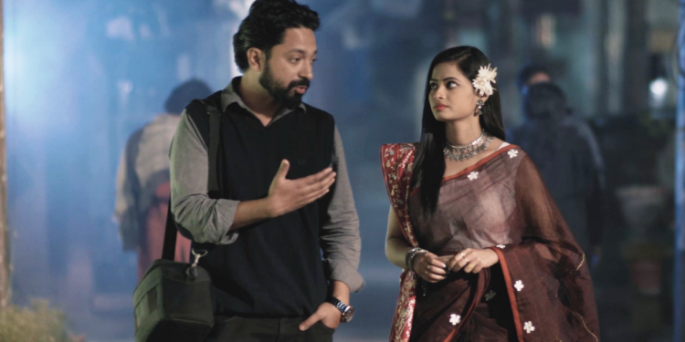 চট্টগ্রাম শিল্পকলায় ইন দ্য মুড ফর লাভ পোয়েম সিনেমার প্রিমিয়ার শুক্রবার