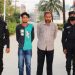 পেকুয়ায় র‌্যাবের হাতে অস্ত্রসহ বাপ-ছেলে  আটক