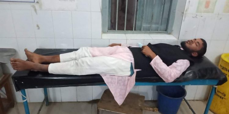 মহেশখালীতে সাংবাদিকের উপর সন্ত্রাসী হামলা