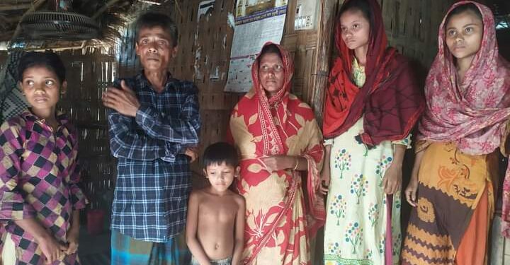 পেকুয়ায় কর্মসৃজন প্রকল্পের শ্রমিকদের টাকা ইউপি সদস্যদের পকেটে!