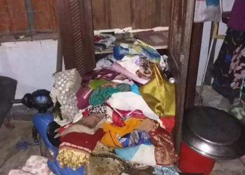 চকরিয়ার হারবাং মছন সিকদার পাড়ায় দুর্ধর্ষ ডাকাতি,  নগদ টাকা ও স্বর্ণালংকার লুট