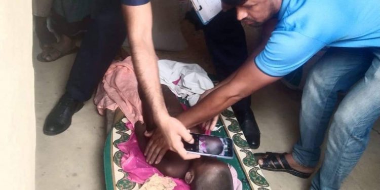 লামায় পুকুর থেকে তিন বছরের শিশুর লাশ উদ্ধার 1 লামায় পুকুর থেকে তিন বছরের শিশুর লাশ উদ্ধার