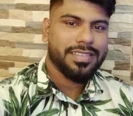 পেকুয়ায় গলায় ফাঁস লাগিয়ে যুবকের মৃত্যু 1 পেকুয়ায় গলায় ফাঁস লাগিয়ে যুবকের মৃত্যু