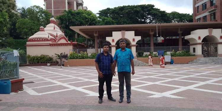 ঢাকেশ্বরী মন্দিরে একদিন 1 ঢাকেশ্বরী মন্দিরে একদিন