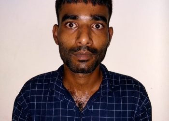 লামায় ইয়াবা সহ কুষ্টিয়ার মন্ডল আটক