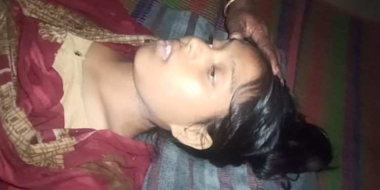 লামার গজালিয়ায় গৃহবধূর গলায় ফাঁস