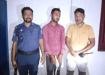 লামায় ৬৯ লিটার দেশীয় তৈরি চোলাই মদ ব্যবসায়ী আটক ১