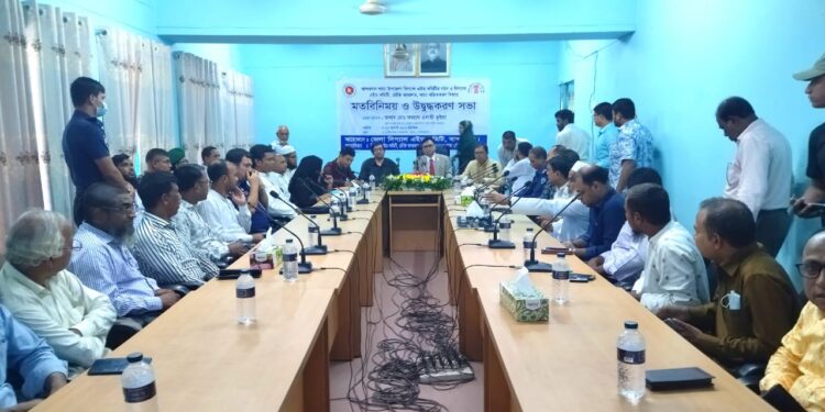 লামায় লিগ্যাল এইড সংক্রান্ত মতবিনিময়-উদ্বুদ্ধকরণ সভা অনুষ্ঠিত 1 লামায় লিগ্যাল এইড সংক্রান্ত মতবিনিময়-উদ্বুদ্ধকরণ সভা অনুষ্ঠিত