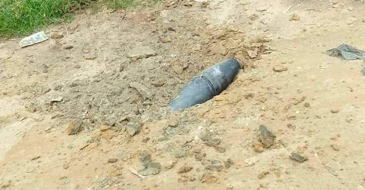 মায়ানমারের সেনাবাহিনীর নিক্ষিপ্ত মর্টার সেল বাংলাদেশের ভূখণ্ডে 1 মায়ানমারের সেনাবাহিনীর নিক্ষিপ্ত মর্টার সেল বাংলাদেশের ভূখণ্ডে