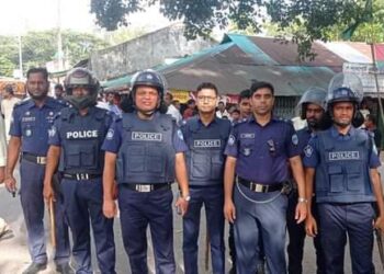 মহেশখালীতে বিএনপির দুই গ্রুফের পাল্টাপাল্টি কর্মসূচি, নীরব আওয়ামী লীগ