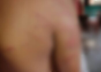 সালাম না দেয়ায় ছাত্রীকে মারধর