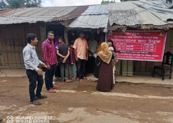লামায় ১২শত মানুষ পাবে ওএমএসের চাল