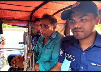 বান্দরবানে চাল অবৈধ মজুদের দায়ে ব্যবসায়ীর ১ মাসের জেল