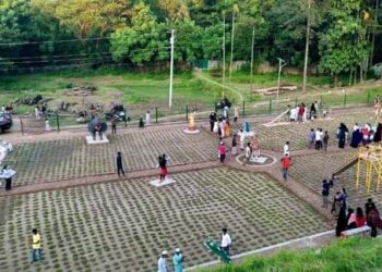 অবহেলায় সৌন্দর্য হারাচ্ছে পাহাড়ী দ্বীপের একমাত্র শিশু পার্ক