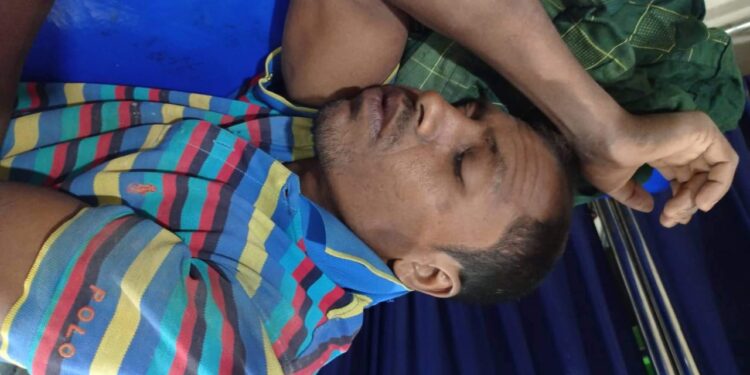 পেকুয়ায় বিদ্যুৎস্পৃষ্টে নির্মান শ্রমিক আহত