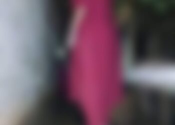 লামায় গলায় ফাঁস লাগিয়ে অন্তঃসত্ত্বা গৃহবধুর আত্মহত্যা