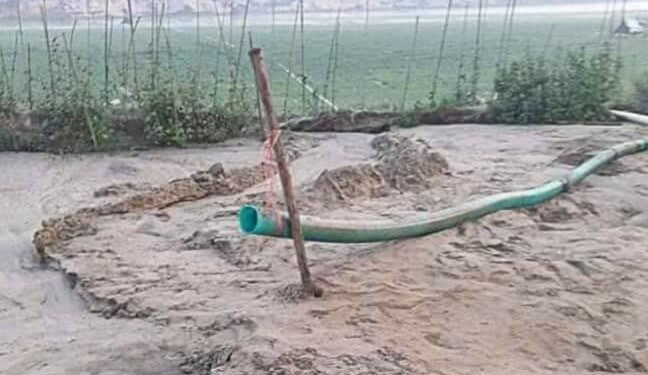 চকরিয়া সেলো মেশিন বসিয়ে  অবৈধ বালু উত্তোলন