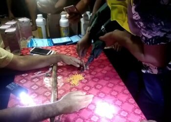 কক্সবাজারে ইয়াবাসহ তিন রোহিঙ্গা আটক