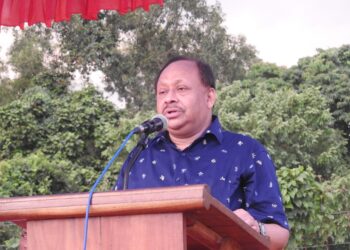 প্রচারবিমুখ এই স্কুলটি সত্যিই অন্যরকম’—বিচারপতি হাবিবুল গনি
