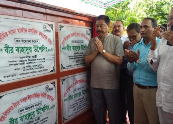 লামায় উন্নয়ন প্রকল্পের উদ্বোধন ও পরিদর্শনে পার্বত্য মন্ত্রী বীর বাহাদুর