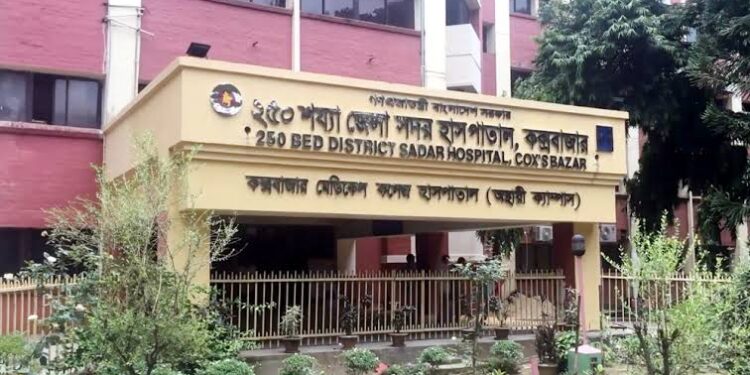 কক্সবাজারে ছিনতাইকারীদের কবলে পড়ে দুই পর্যটক গুরুতর আহত