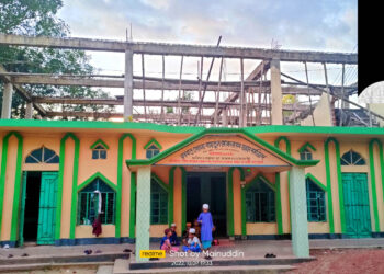মসজিদের জায়গা দখলের অভিযোগ