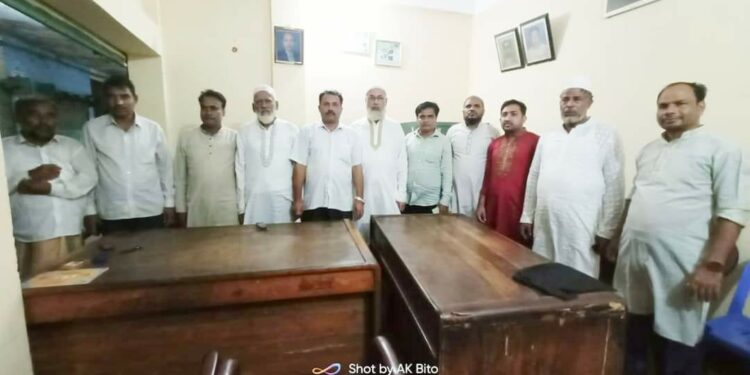 বাসটার্মিনালে চাঁদাবাজি ও যাত্রী হয়রানি বন্ধে মালিক শ্রমিক ঐক্য পরিষদ গঠিত