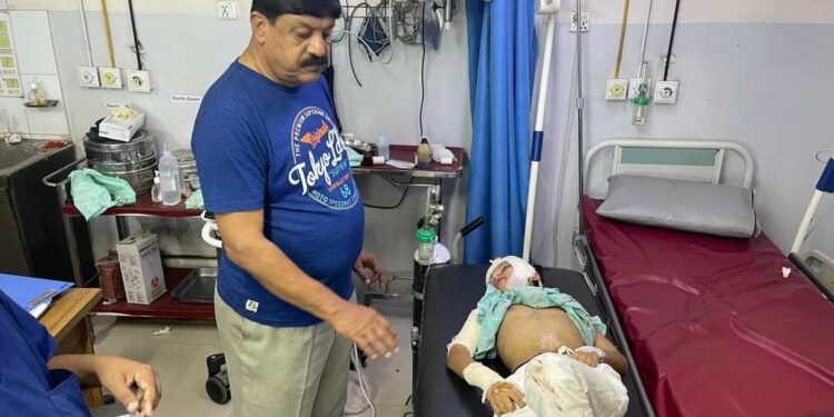দুর্ঘটনায় আহত মাদরাসা ছাত্রীকে বাঁচানো গেল না