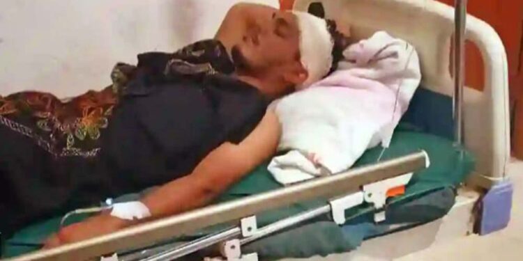 রামুতে মাদক সেবনে বাঁধা দেয়ায় যুবককে ছুরিকাঘাত