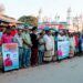 পেকুয়া উপজেলা পরিষদ চেয়ারম্যানের বিরুদ্ধে মামলা প্রত্যাহার দাবিতে মানববন্ধন 2 পেকুয়া উপজেলা পরিষদ চেয়ারম্যানের বিরুদ্ধে মামলা প্রত্যাহার দাবিতে মানববন্ধন