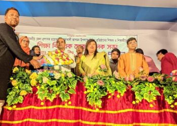পেকুয়ায় শিক্ষা বিষয়ক প্রেরণামূলক সভায় জেলা প্রশাসক