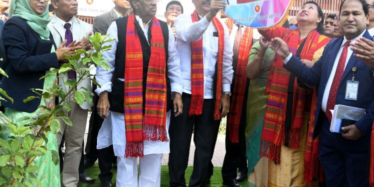 পার্বত্য অঞ্চলে সম্প্রীতির বন্ধনে আবদ্ধ হোন –পার্বত্য মন্ত্রী বীর বাহাদুর