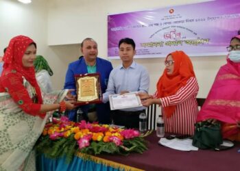 চকরিয়ায় জয়িতা ২২ পুরস্কার পেলেন জিনিয়া মুছা