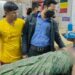 শরীরে আঘাত নিয়ে  সমুদ্র সৈকতে ভেসে এলো এক ব্যক্তি