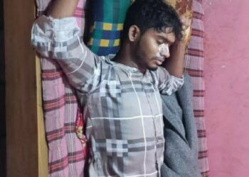 চকরিয়ায় আবাসিক হোটেল থেকে  যুবকের মরদেহ উদ্ধার, আটক ২