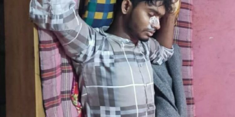 চকরিয়ায় আবাসিক হোটেল থেকে  যুবকের মরদেহ উদ্ধার, আটক ২