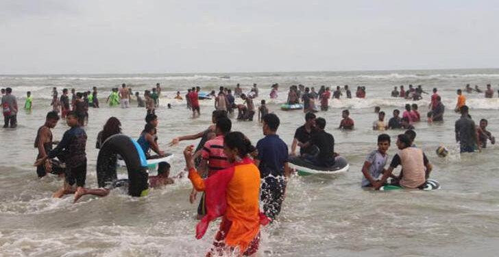 কক্সবাজার সমুদ্র পাড়ে লামার এক কিশোরীর মৃত্যু