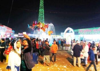 পর্যটকদের বাড়তি বিনোদনে কক্সবাজার  শিল্পও বাণিজ্য মেলা