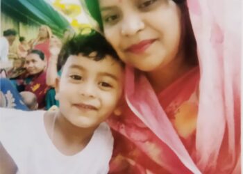 চকরিয়ায় পাঁচবছরের মেয়েসহ গৃহবধূ অপহরণের অভিযোগ