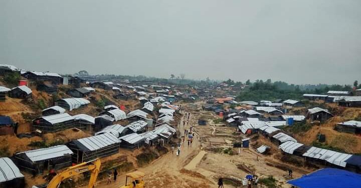 রোহিঙ্গাদের ভরণপোষণ সামাল দিতে হিমশিম খাচ্ছে জাতিসংঘ