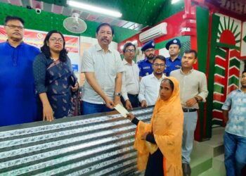 বাম্পার উৎপাদনে কৃষকদের সার ও বীজ প্রদান অব্যাহত রেখেছে সরকার-পার্বত্য মন্ত্রী বীর বাহাদুর